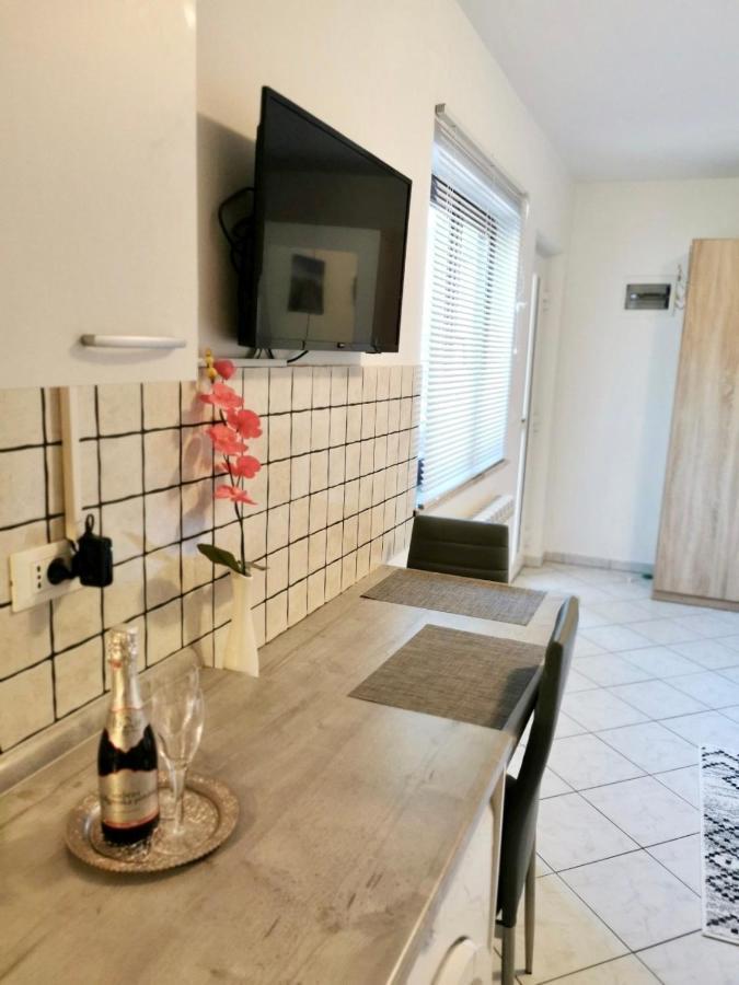 Sonja Apartment *